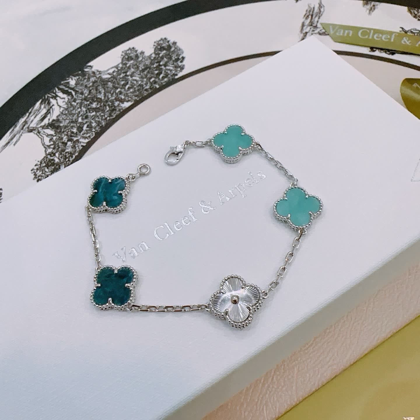 Van Cleef & Arpels Alhambra Bracelet